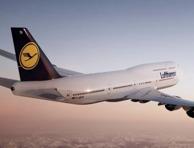 Το απίστευτο κόλπο της Lufthansa για να χωρέσει το «θηρίο» Α380 στην παλιά τεχνική βάση (βίντεο)